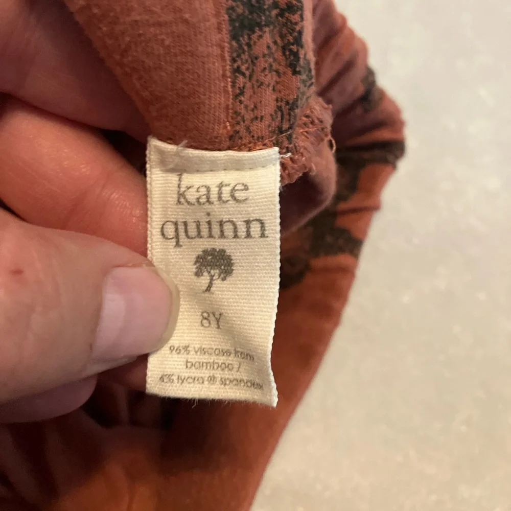 Kate Quinn Rust Shorts with Highland Cow Print - Picture 4 of 4